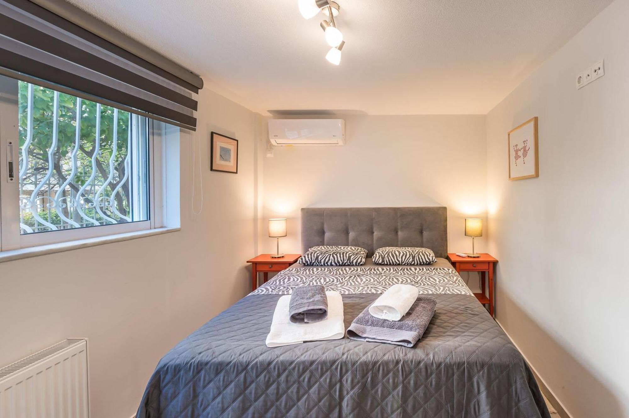 Glyfada'S Cosy Apartments Atenas Exterior foto